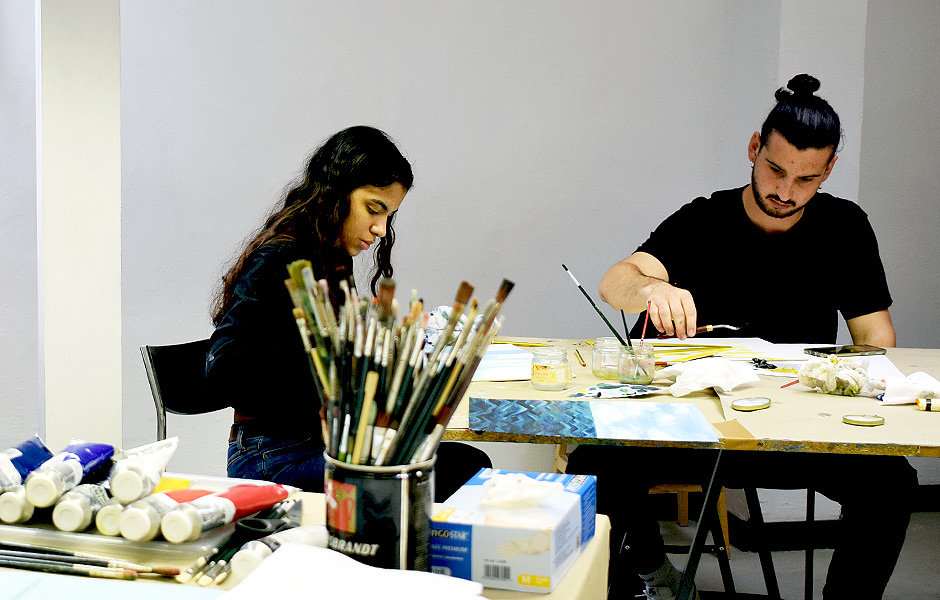 Workshop EXPLORATIONS IN PAINTING: Color and Light in Oil Painting by Anna Slobodnik