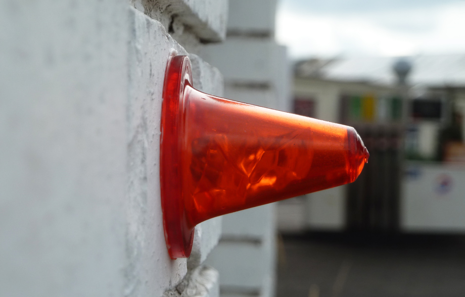 PEEKABOO – I SEE YOU von Nataliya Scheib