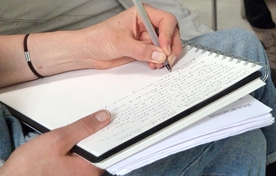 Vortrag DER RISS – DRAWINGS AND CONSEQUENCES von Christian Schwarzwald