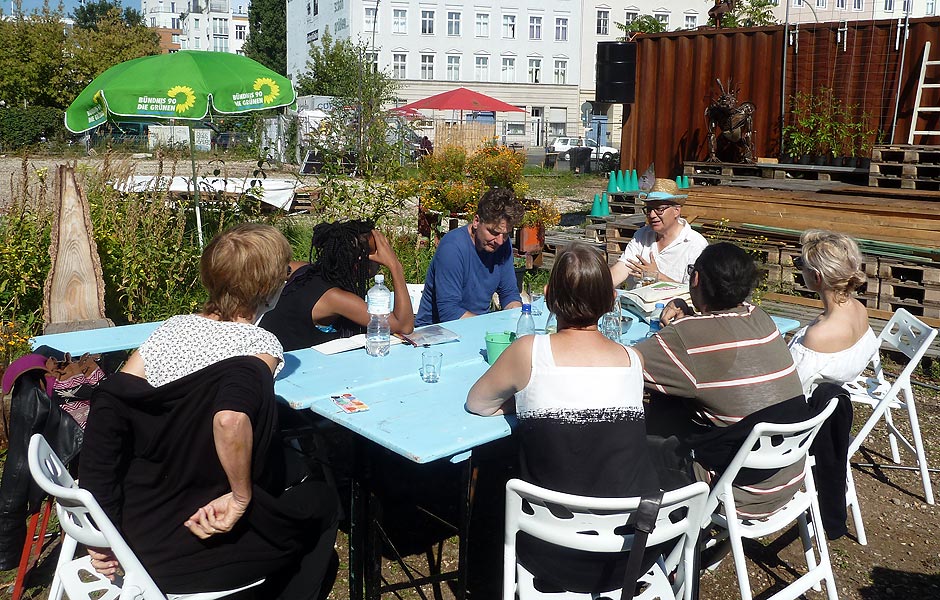 Besuch KULTURCONTAINER von Notker Schweikhardt