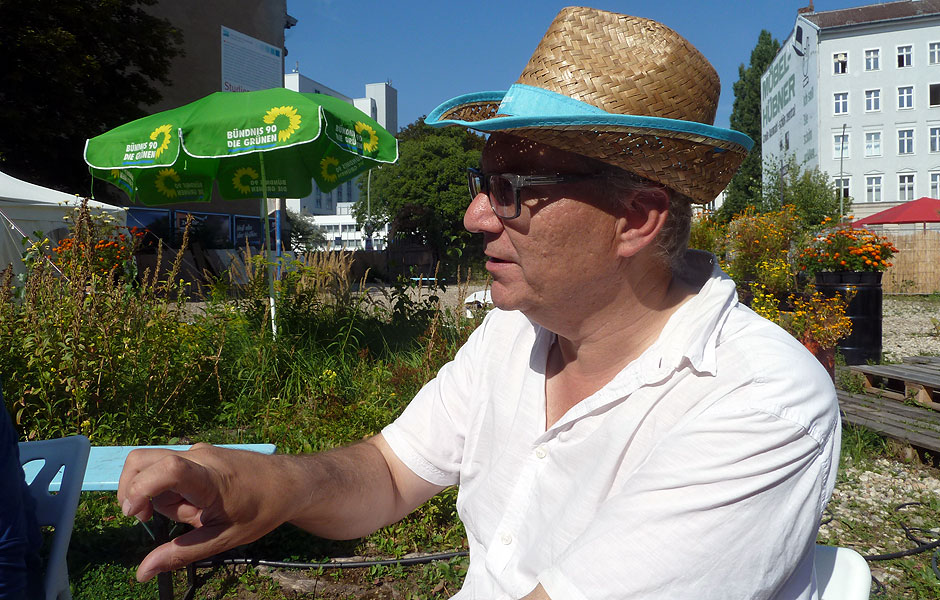 Besuch KULTURCONTAINER von Notker Schweikhardt