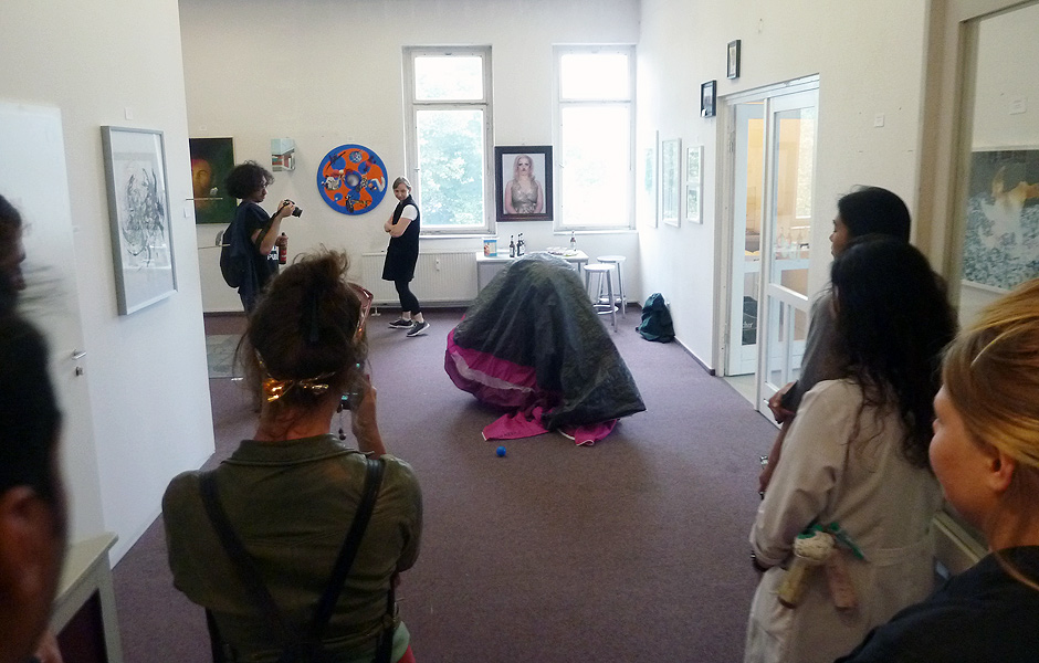 u. A. w. g. @ 404 | BERLIN ART INSTITUTE