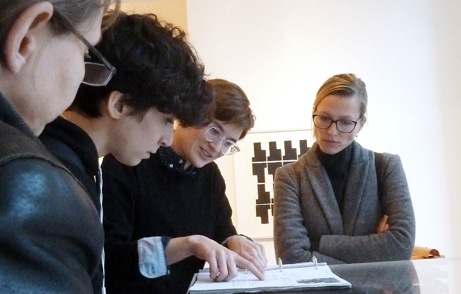 Besuch SERIELLE FORMATIONEN