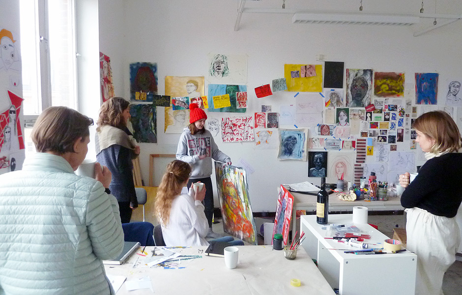 Vortrag SCORES FOR DAILY LIVING von Emma Waltraud Howes