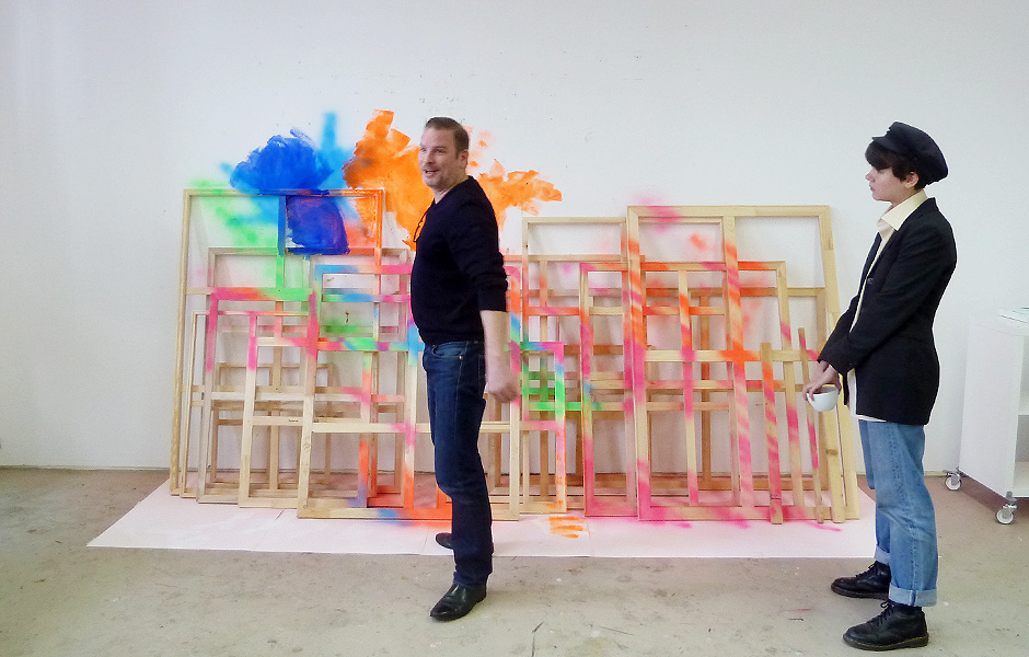 Seminar EAT ART – DON'T PLAY AROUND WITH FOOD! by Frederik Foert