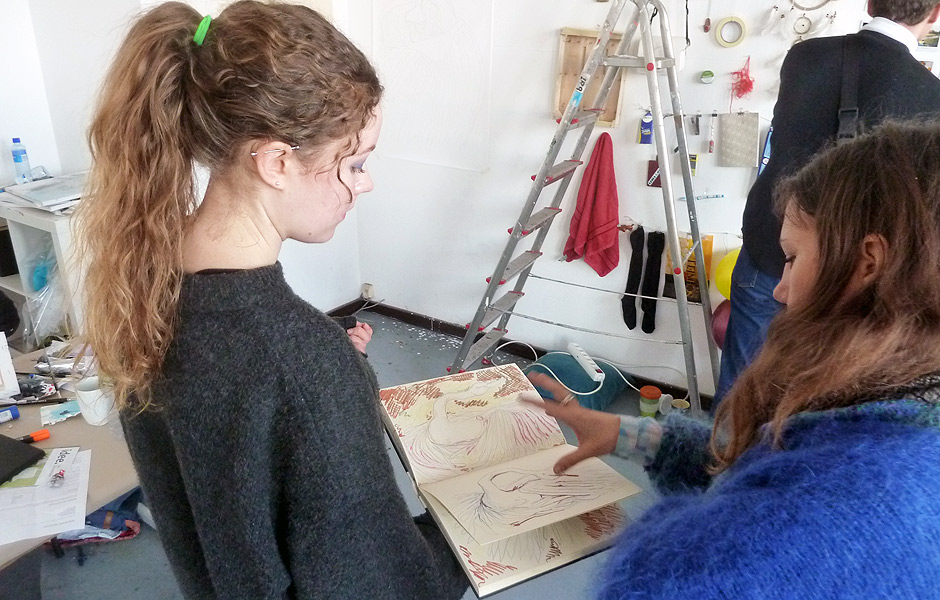 Vortrag TRAVERSING EMOTIONAL LANDSCAPES von Dafna Maimon