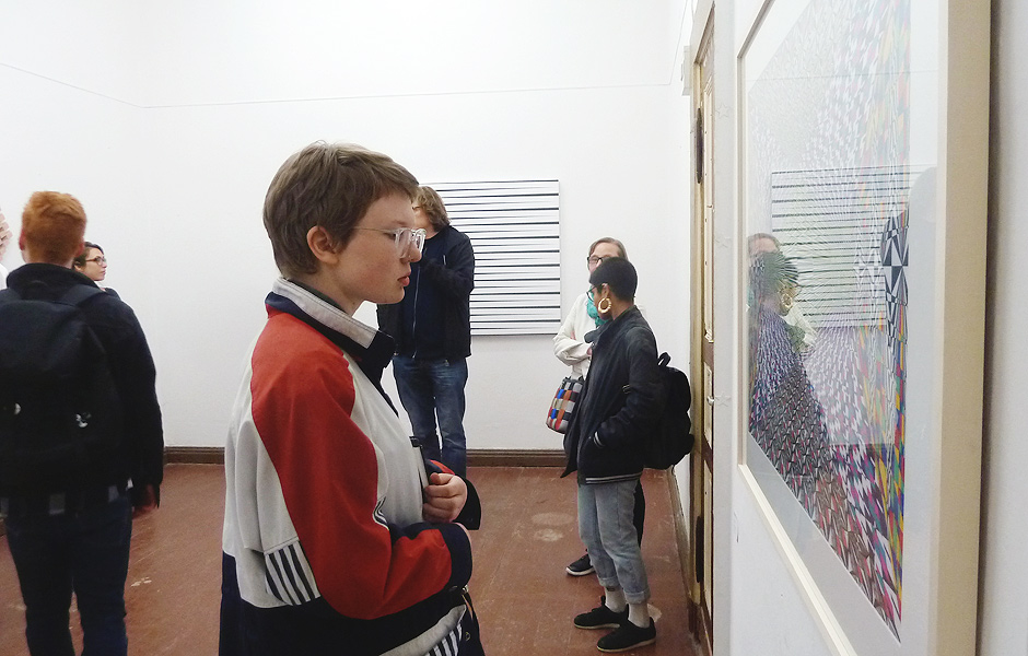 Besuch NO PLACE / LIKE HOME