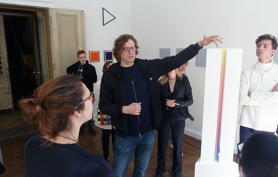 Besuch NO PLACE / LIKE HOME