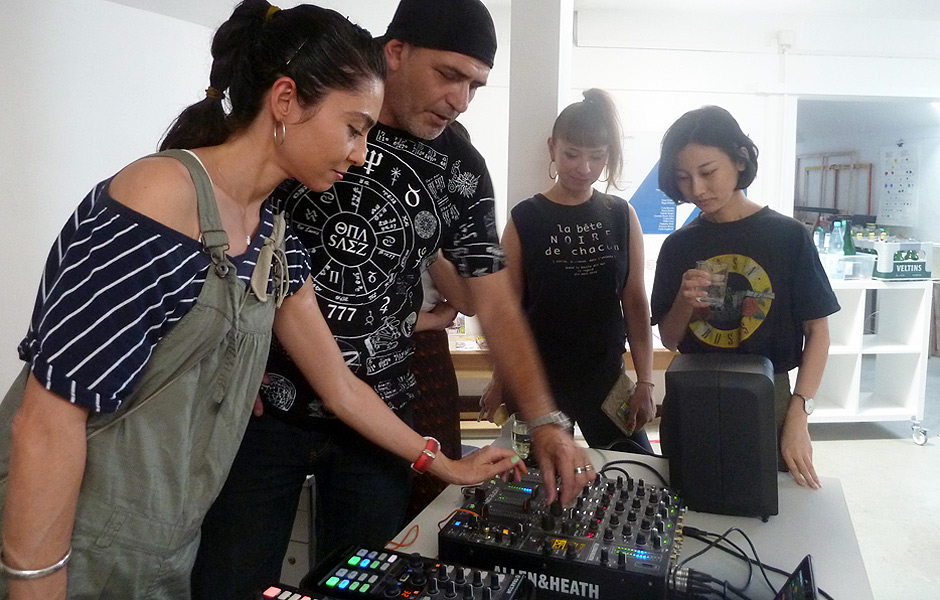 Lecture ELECTRONIC MUSIC by Xavi Kras