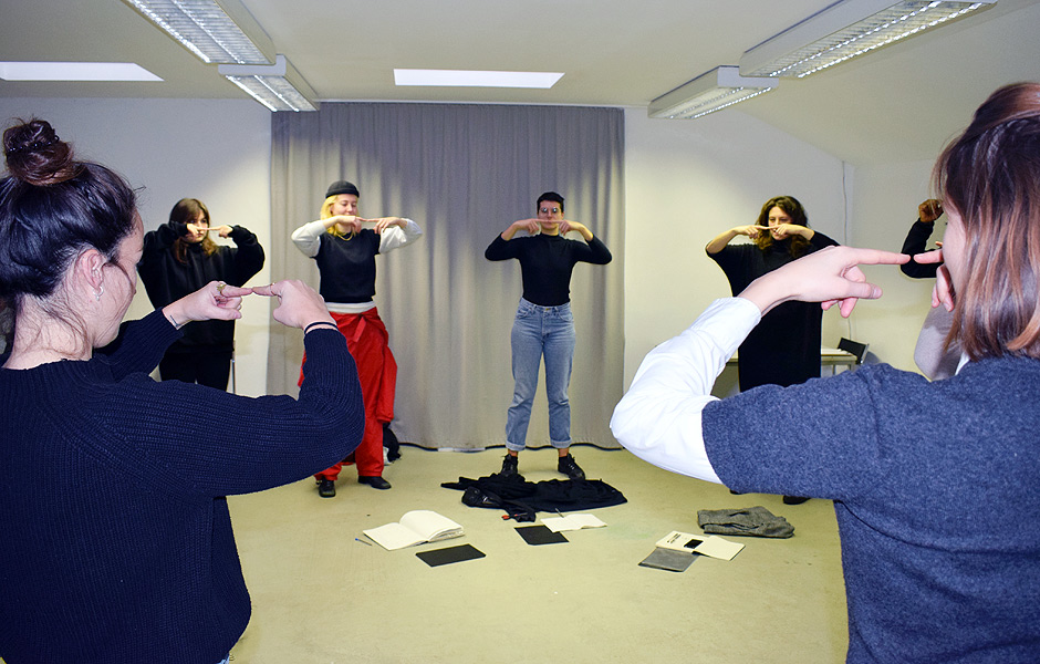 Seminar TETHER FOR AN ENGAGEMENT von Emma Waltraud Howes