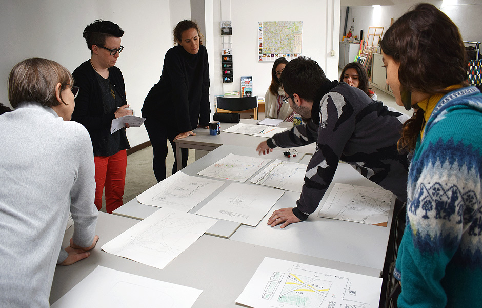 Seminar MAKING DIFFERENT REALITIES VISIBLE: ANTONPLATZ von Larissa Fassler