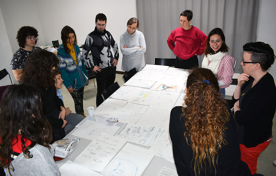 Seminar MAKING DIFFERENT REALITIES VISIBLE: ANTONPLATZ von Larissa Fassler