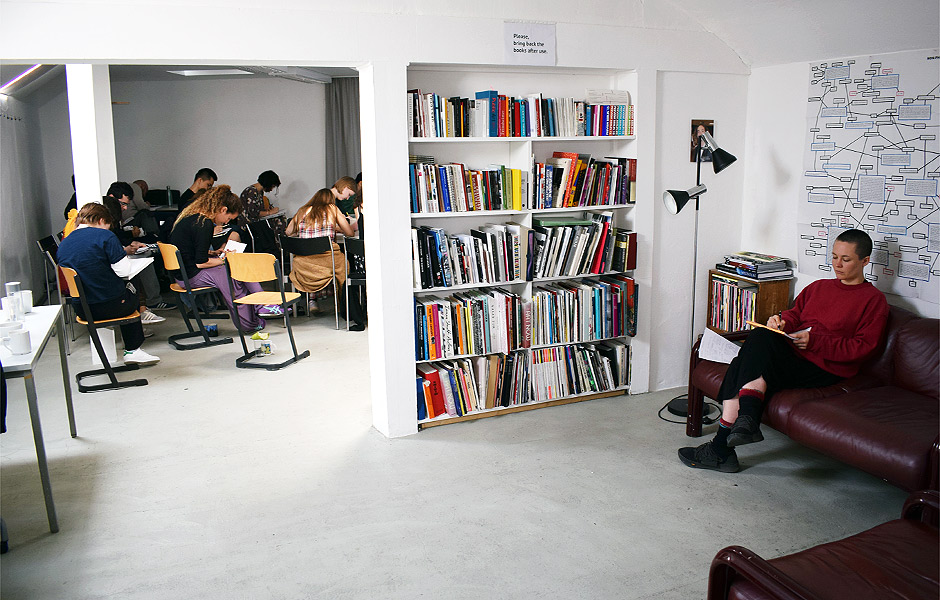 Lecture ARTIST AND WRITER: WHO NEEDS WHO(M)? by Louisa Elderton