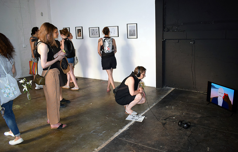 Visit to FLOAT/ING at Very Project Space