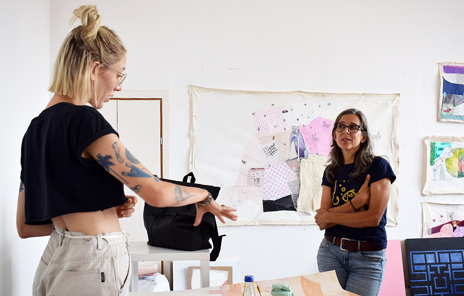 Vortrag THE DUMB STAFF THAT SURROUNDS US von Nina Katchadourian