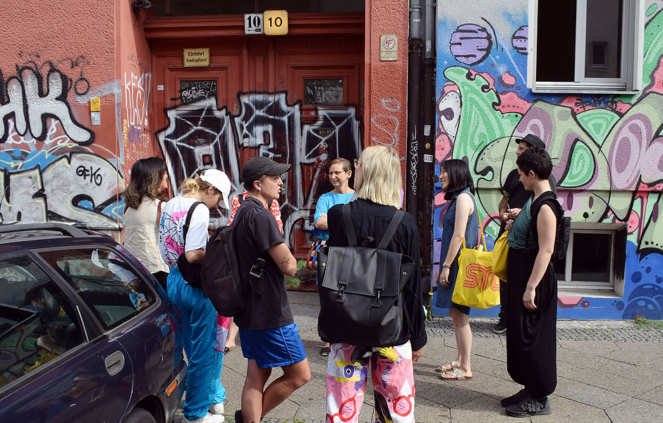 Visit to KOOPERATIONEN by Max Frisinger at KanyaKage