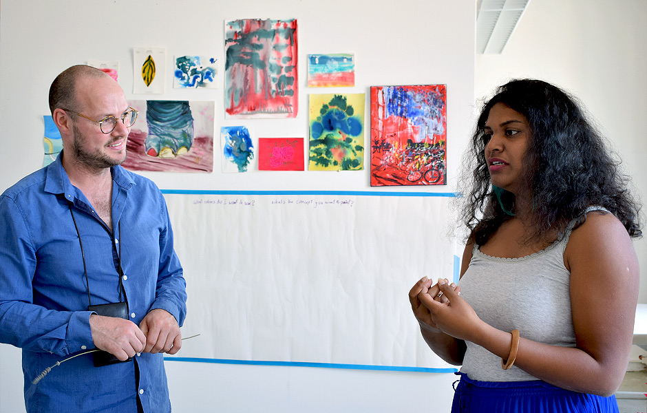 Vortrag KUNST IM ÖFFENTLICHEN RAUM IN ZEITEN DES POLITISCHEN RESSENTIMENTS von Raul Walch