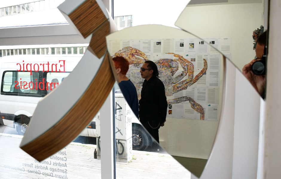 Visit to ENTROPIC SYMBIOSIS at Grey Cube Projects