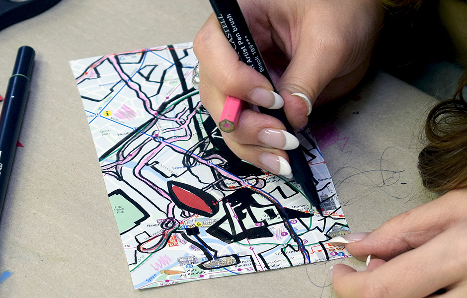 Basic Course EXPERIMENTAL DRAWING by Anja Tchepets