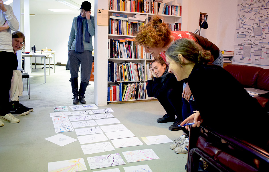 Basic Course EXPERIMENTAL DRAWING by Anja Tchepets