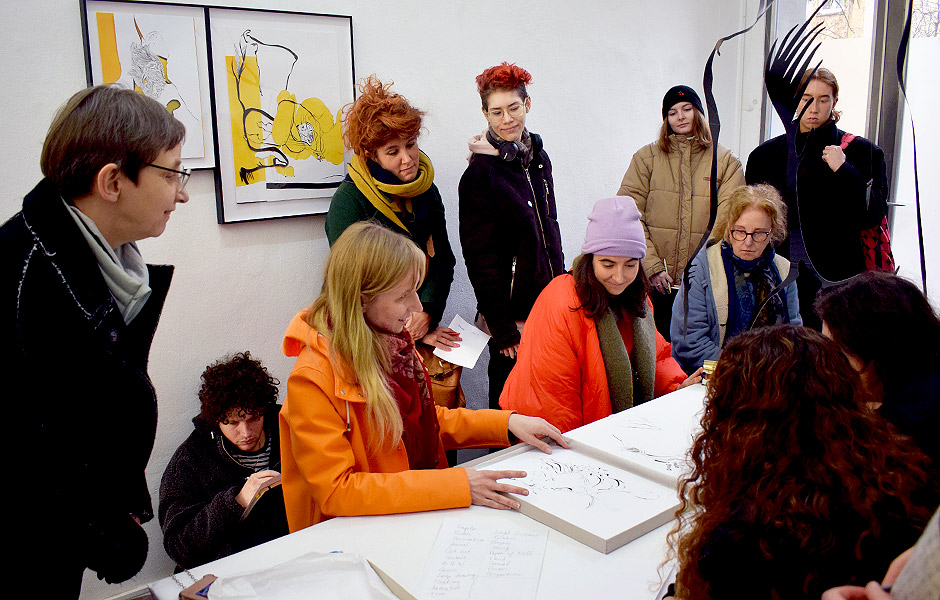 Visit to MAKING BAD ON HISTORY, OR, DRAWING BLOOD FROM THE SAME OLD STONE by Dagmara Genda at BERLIN-WEEKLY