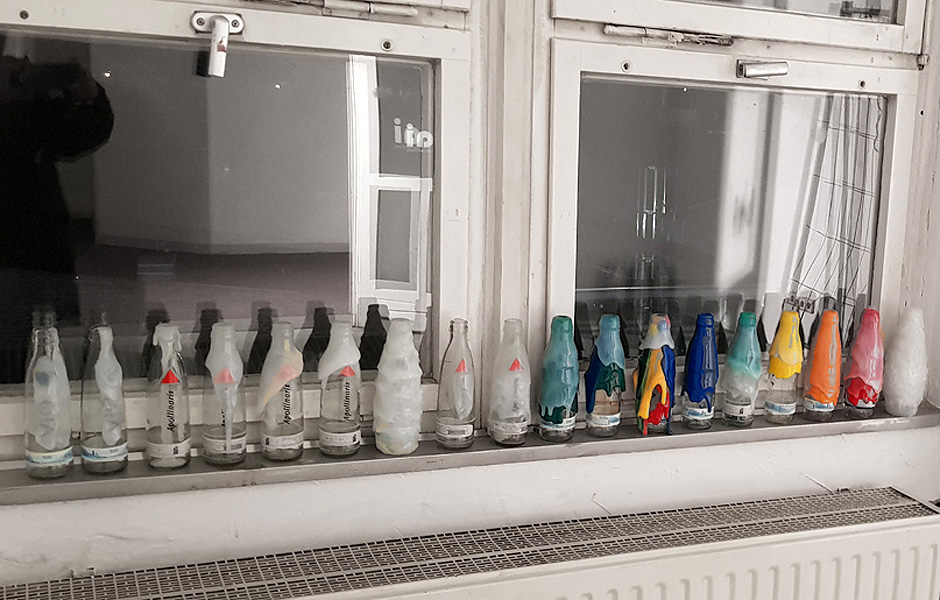 STATIONARY TRAVELLER von Haeshin Chung in 404 | BAI