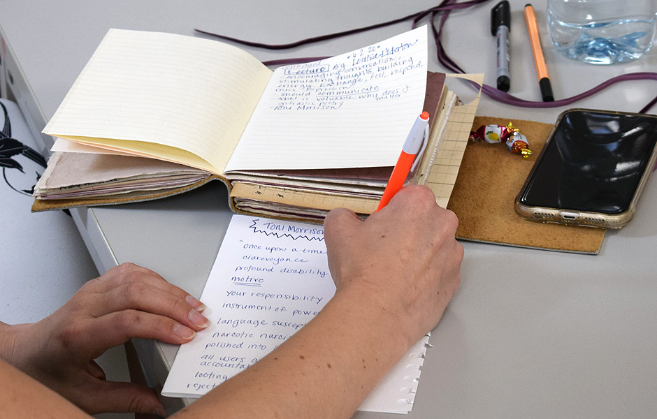 Seminar ART WRITING AS PRACTICE by Louisa Elderton