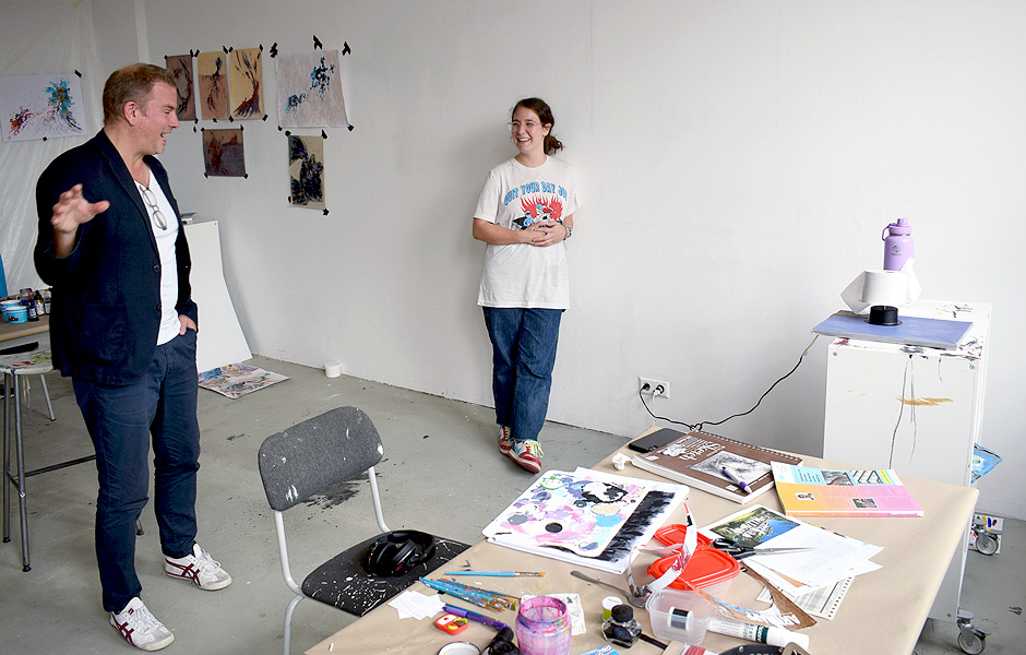 Seminar MALEREI – DIE KUNST EBENE OBERFLÄCHEN VOR WETTEREINFLÜSSEN ZU SCHÜTZEN UND SIE DER KRITIK AUSZUSETZEN von Frederik Foert