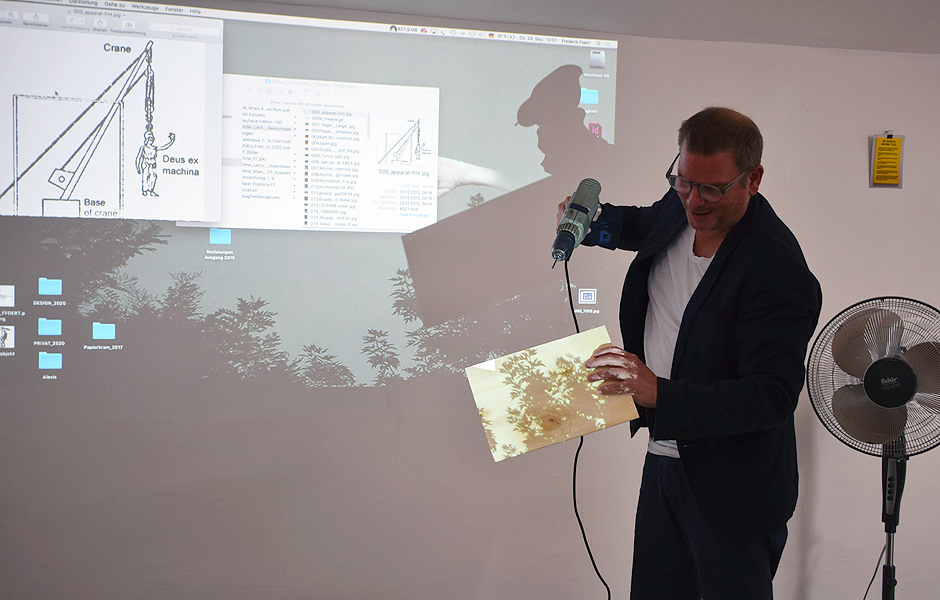 Seminar MALEREI – DIE KUNST EBENE OBERFLÄCHEN VOR WETTEREINFLÜSSEN ZU SCHÜTZEN UND SIE DER KRITIK AUSZUSETZEN von Frederik Foert