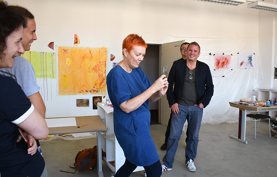 Seminar MALEREI – DIE KUNST EBENE OBERFLÄCHEN VOR WETTEREINFLÜSSEN ZU SCHÜTZEN UND SIE DER KRITIK AUSZUSETZEN von Frederik Foert