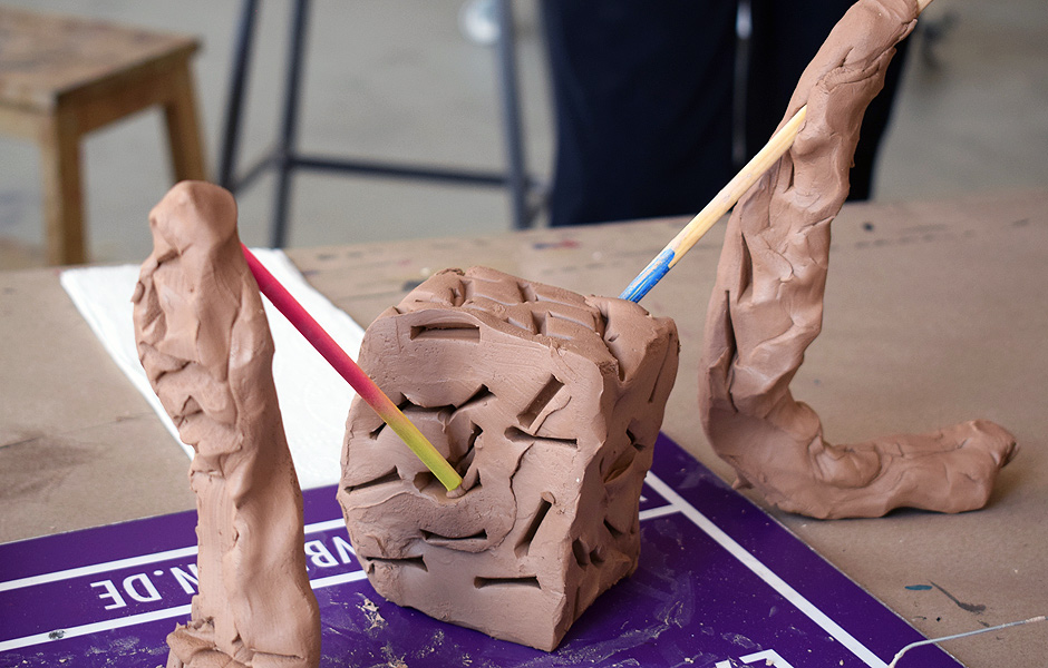 Basiskurs SKULPTURALE PROZESSE von Silvia Lorenz