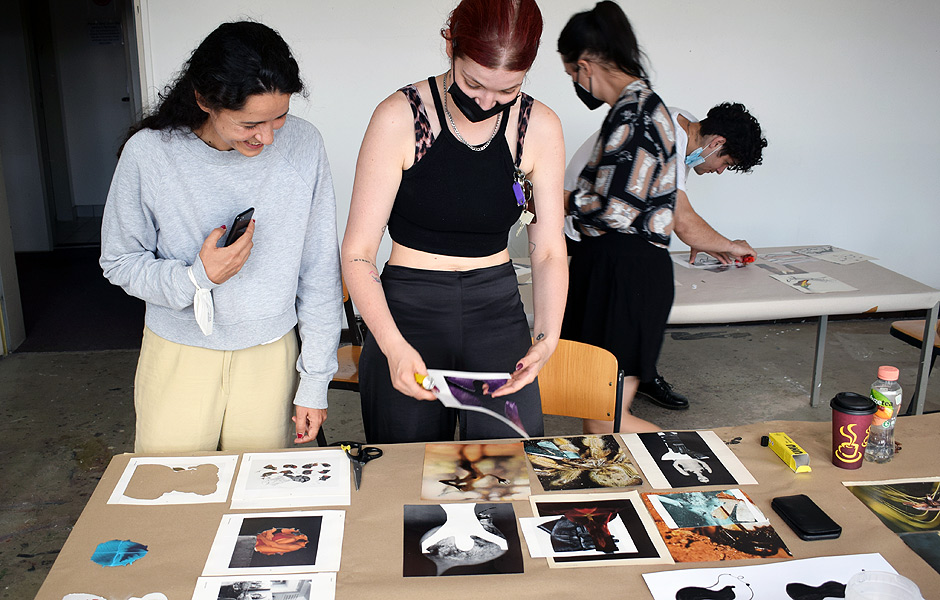 Basiskurs EXPERIMENTELLES ZEICHNEN von Emily Hunt