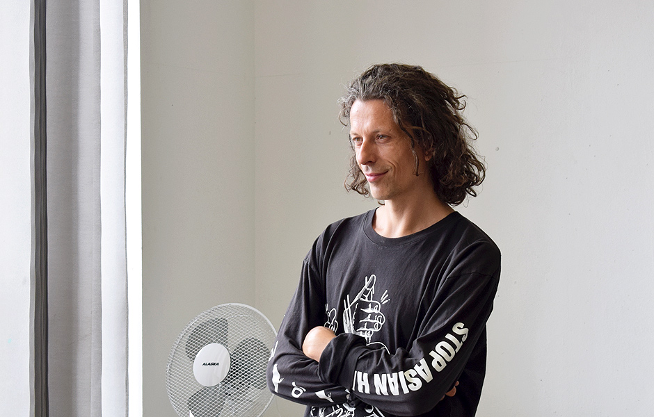 Vortrag THE POETRY OF BECOMING HUMAN von Wojciech Kosma