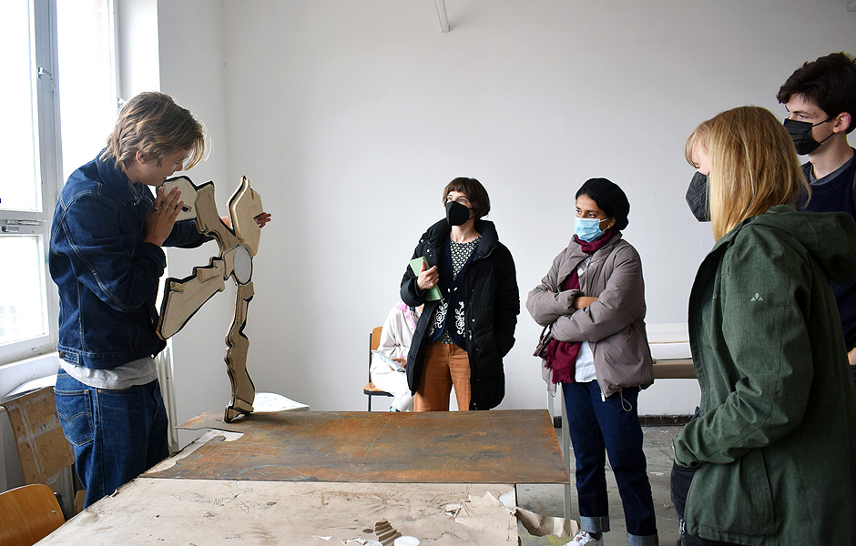 Vortrag PROFESSIONELL UNPROFESSIONELL: WAS HEISST FACHKENNTNIS IN DER KUNST? von Dagmara Genda