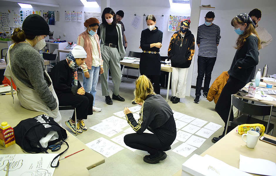 Basiskurs EXPERIMENTELLES ZEICHNEN von Emily Hunt