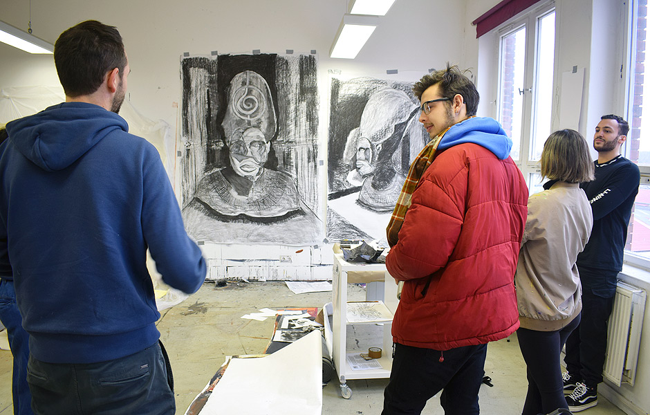 Lecture MONUMENTAL SHADOWS by Various & Gould