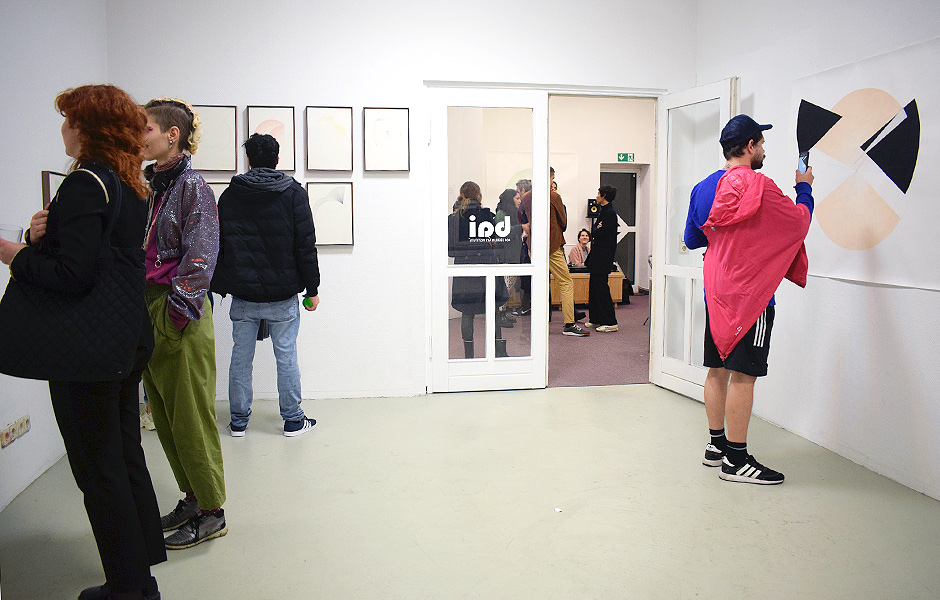 ME, MISSING ALL OF YOU von Camila Piana in 404 | BAI