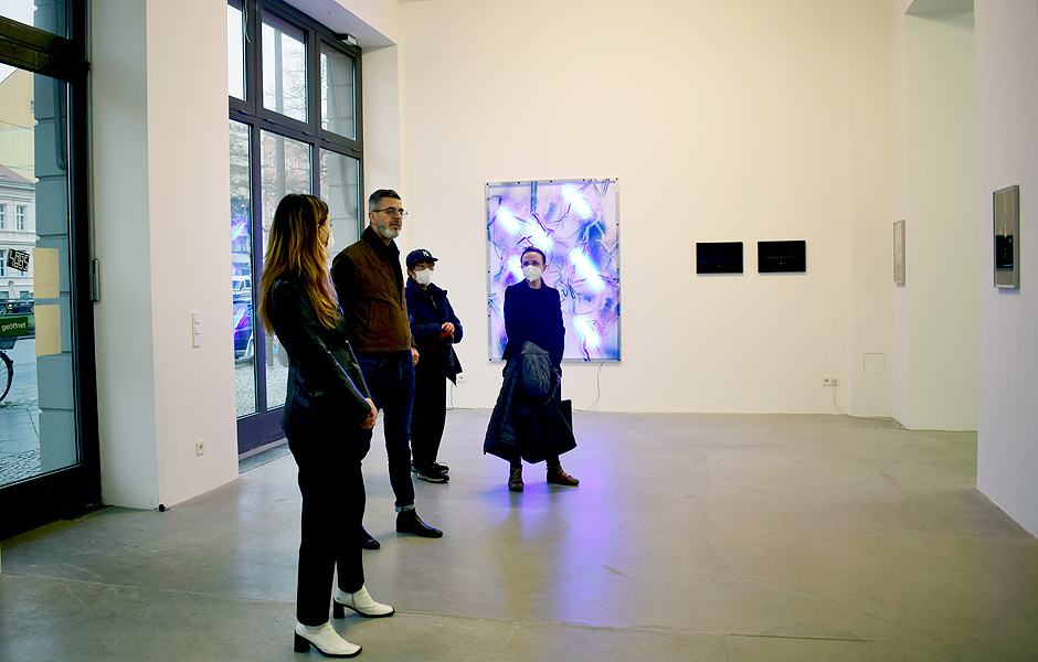 Besuch DECEMBER'S CHILDREN (AND EVERYBODY'S) bei LAGE EGAL