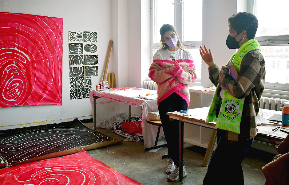 Vortrag F*RGIVENESS von Elif Saydam