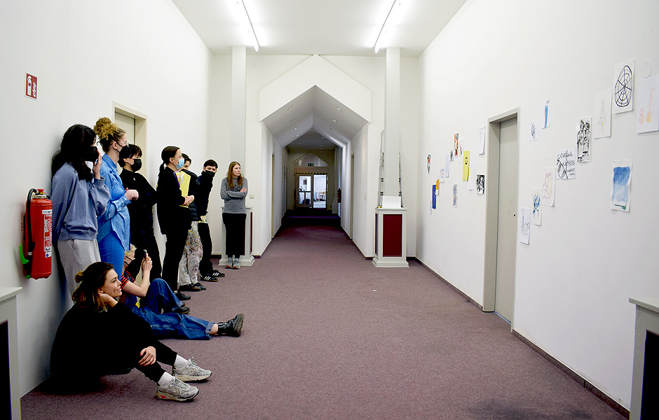 Basiskurs EXPERIMENTELLES ZEICHNEN von Emily Hunt