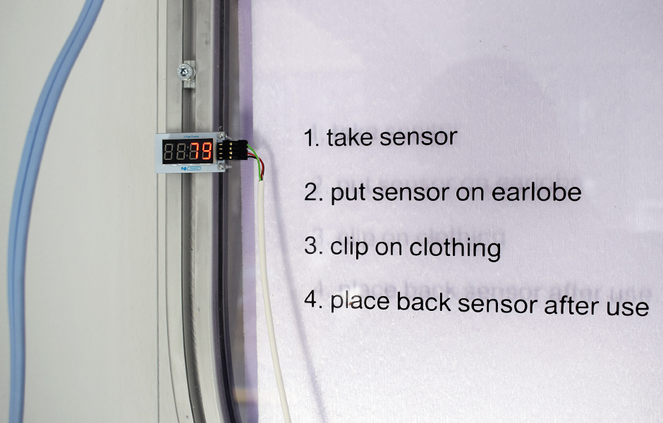 Besuch EMPATHIC DEVICE bei Galerie Tanja Wagner