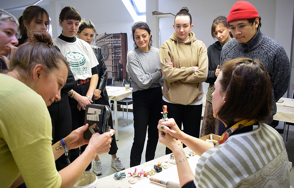 Basiskurs SKULPTURALE PROZESSE von Emily Hunt