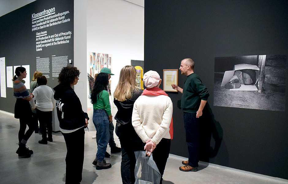 Visit to CLASS ISSUES – ART PRODUCTION IN AND OUT OF PRECARITY at Berlinische Galerie