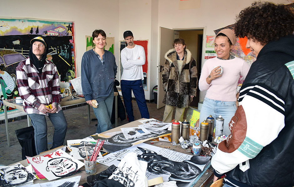 Lecture THE ETHICS OF COLLABORATION WITHIN LENS-BASED MEDIA by Anna Ehrenstein