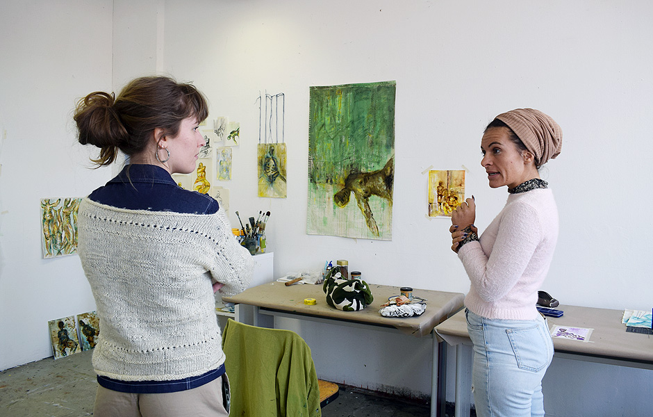 Lecture THE ETHICS OF COLLABORATION WITHIN LENS-BASED MEDIA by Anna Ehrenstein