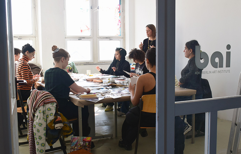 Workshop EXPERIMENTAL DRAWING by Emily Hunt