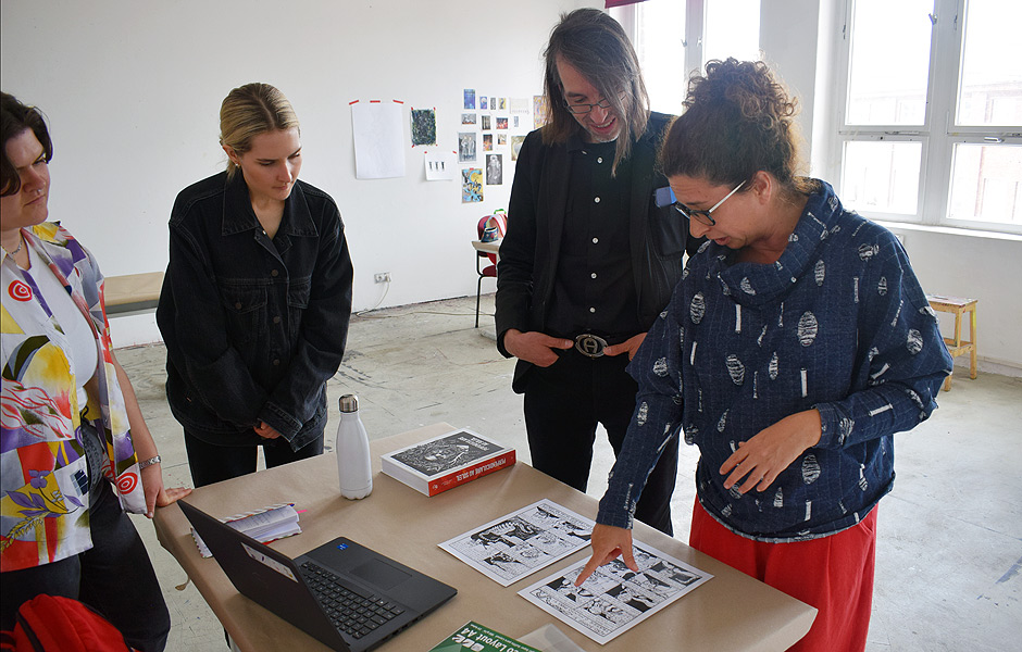 Lecture INTERCONNECTED REFLECTION EXTENSION by Sascha Boldt