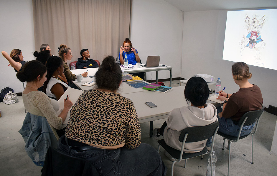 Lecture SONIC CANVAS: Exploring the Intersection of Art and Sound by Dr. Catherine Lorent