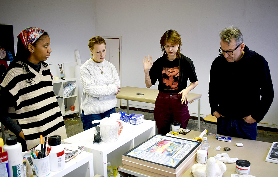 Seminar A NEW STORY, AN OLD STORY, A FORGOTTEN OR UNTOLD STORY? by Andreas Schlaegel