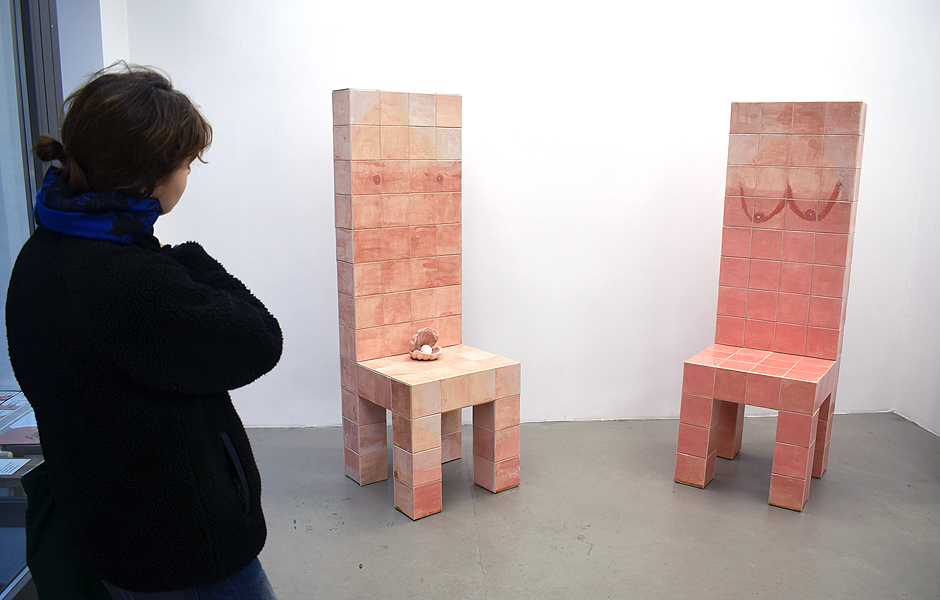 Visit to CLAMS AND DAGGERS by Lillian Morrissey & Katja Tönnissen at Galerie Russi Klenner